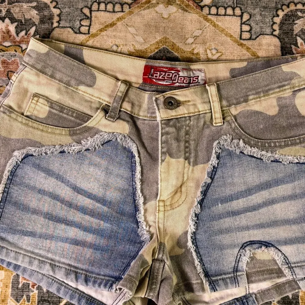 Y2K low mid rise camo patchwork Lazer Jean short early 2000s booty shorts size 3 - Picture 3 of 14